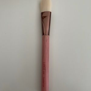 Luxie 510 Foundation Brush